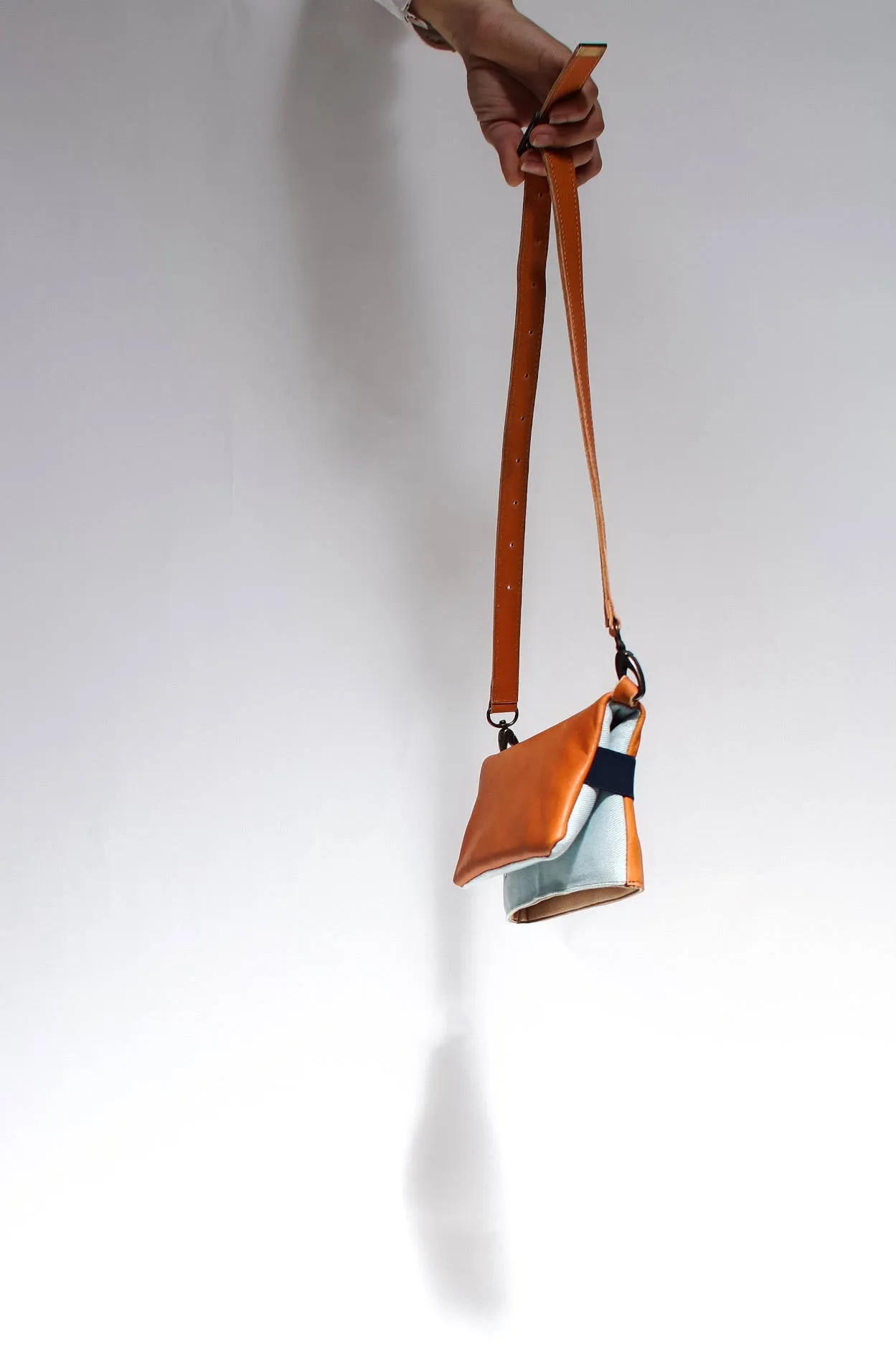 Gentle Belt  Bag blue