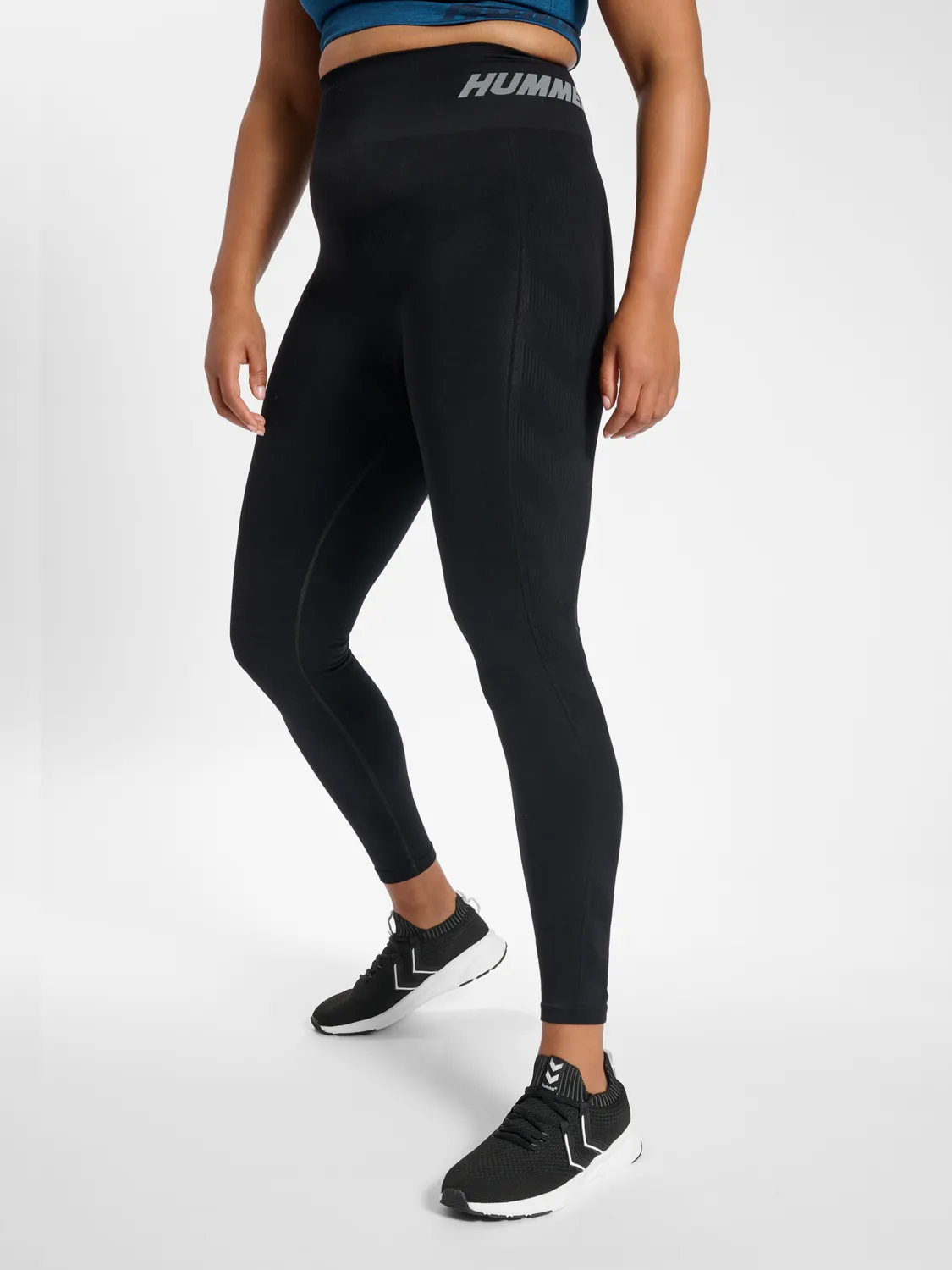 hmlTE PACE SEAMLESS HW TIGHTS PLUS Seamless tights