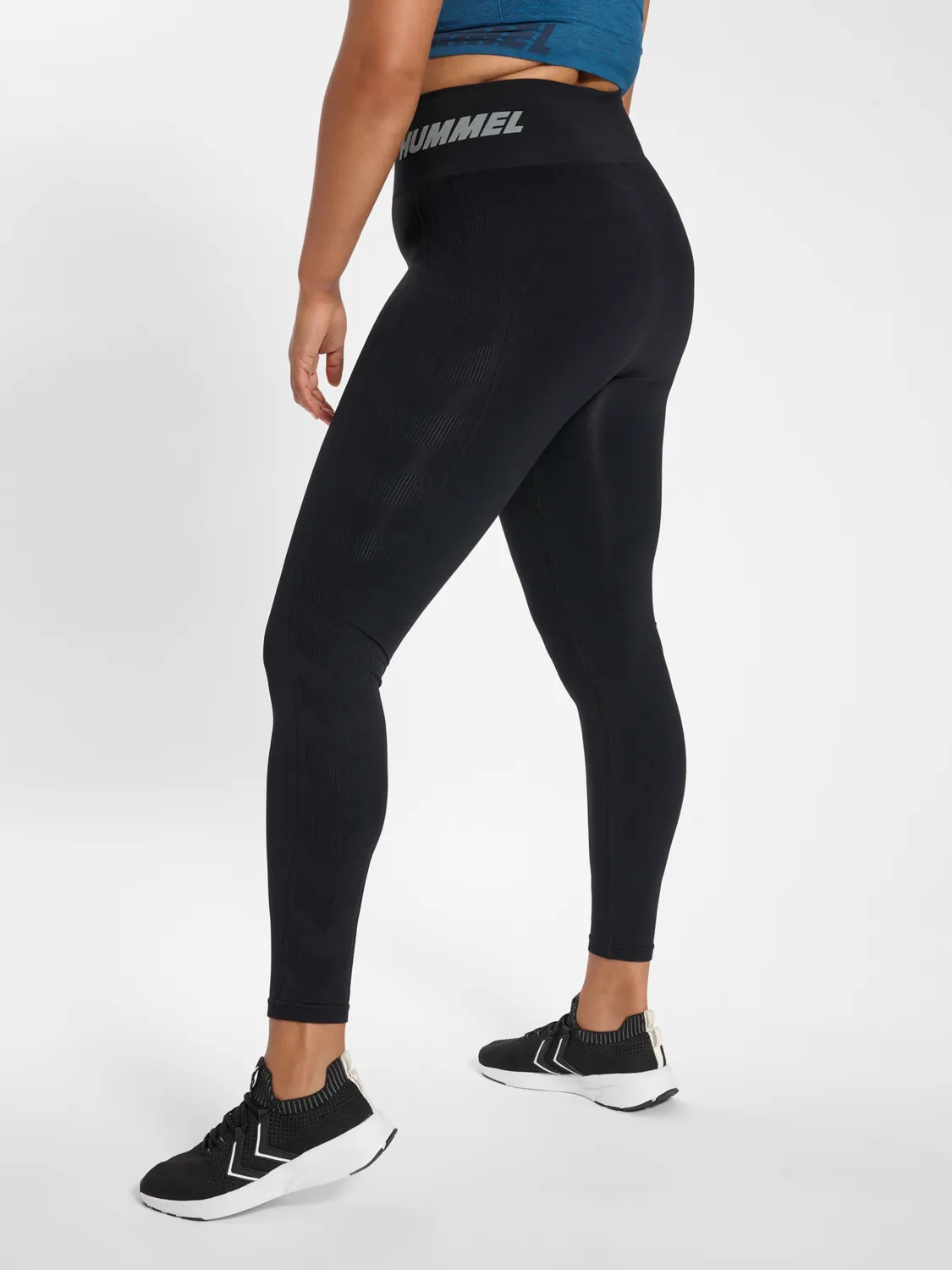 hmlTE PACE SEAMLESS HW TIGHTS PLUS Seamless tights