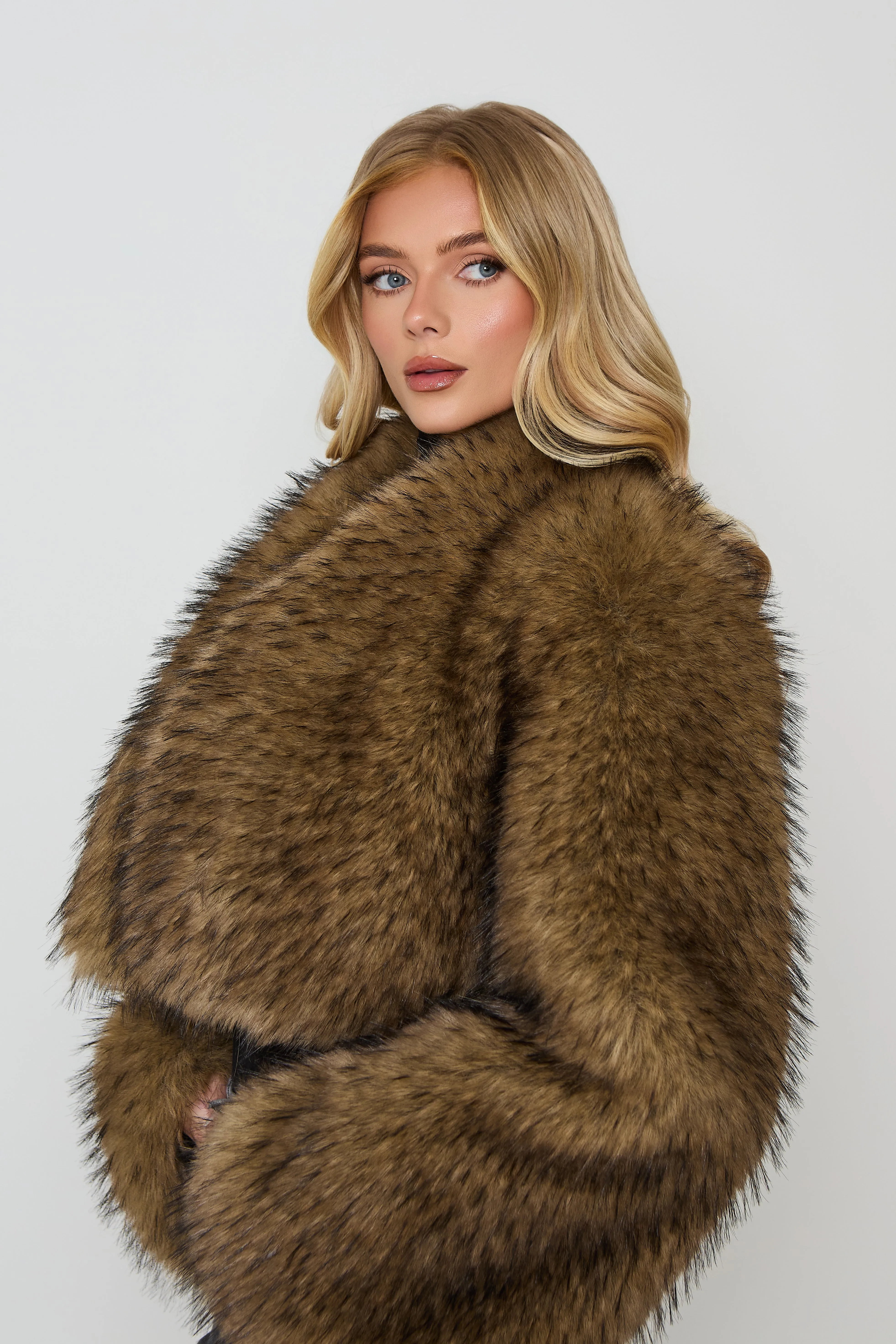 Lea Premium Faux Fur Coat