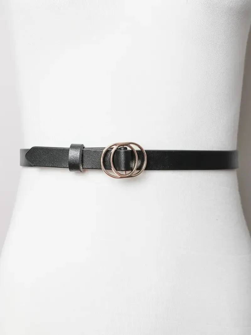 She’s got Curves Cinch Belt