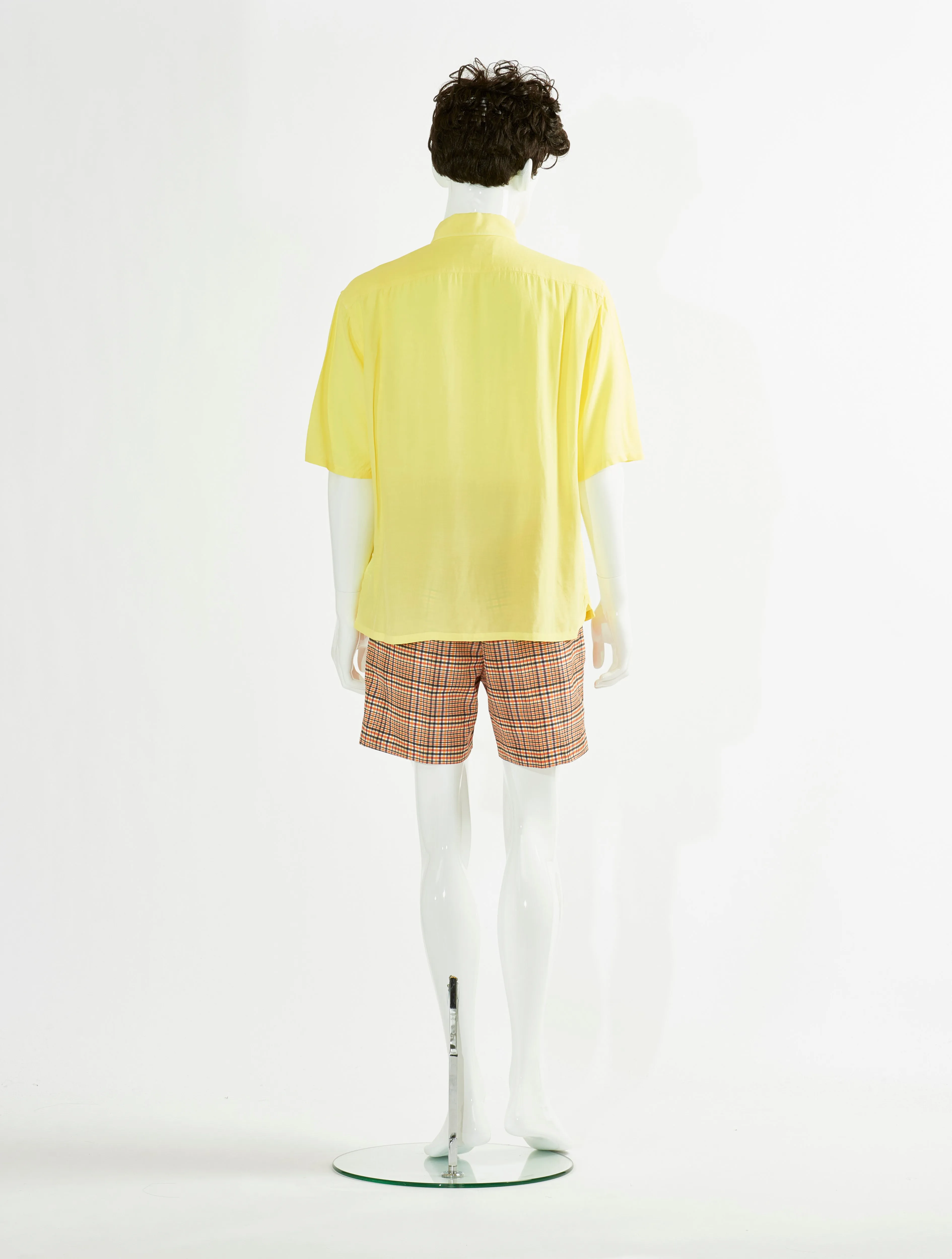 Toga Virilis Yellow Embroidery Style Shirt