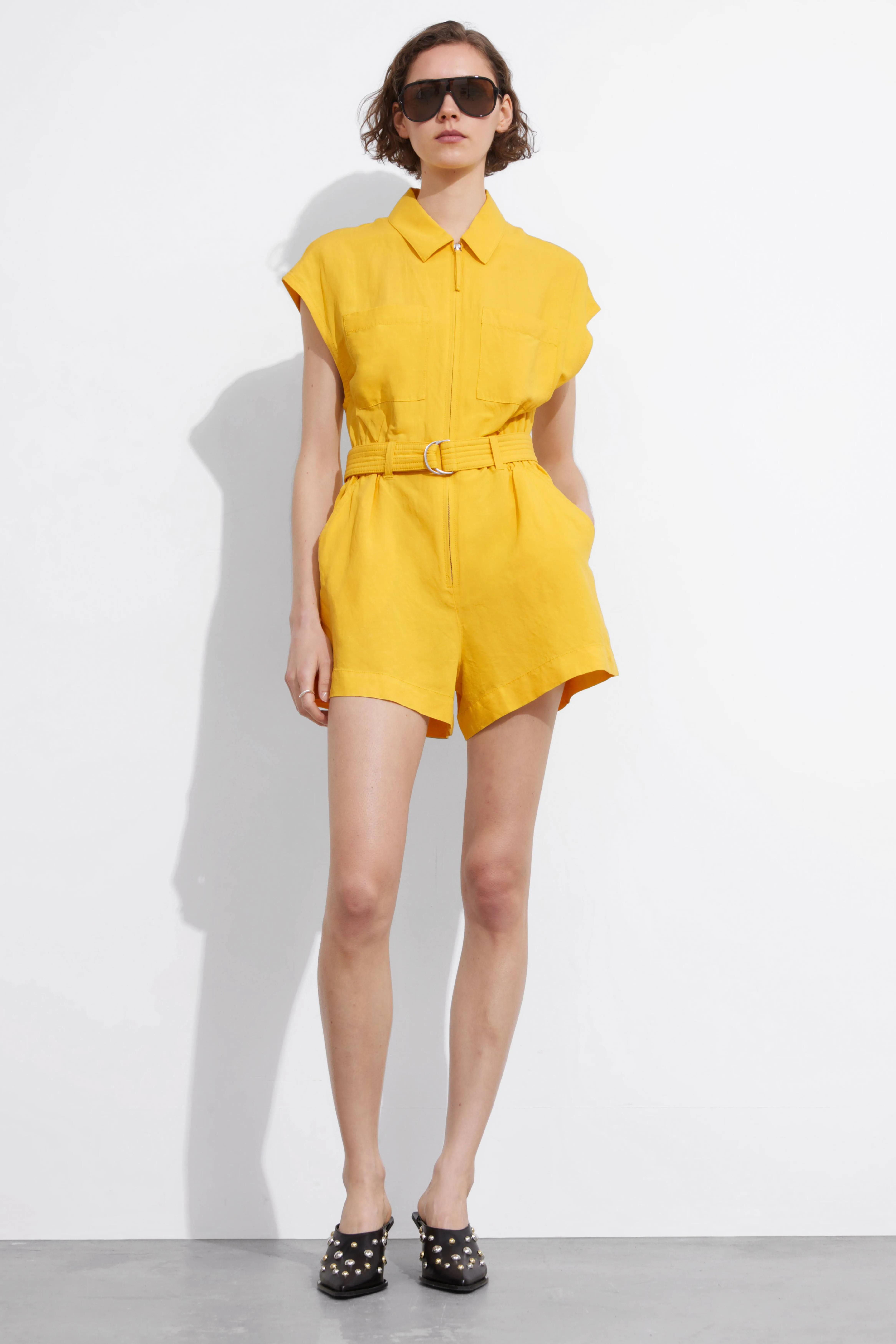 Utility Playsuit - Short sleeve - Short - Yellow - Ladies | H&M GB